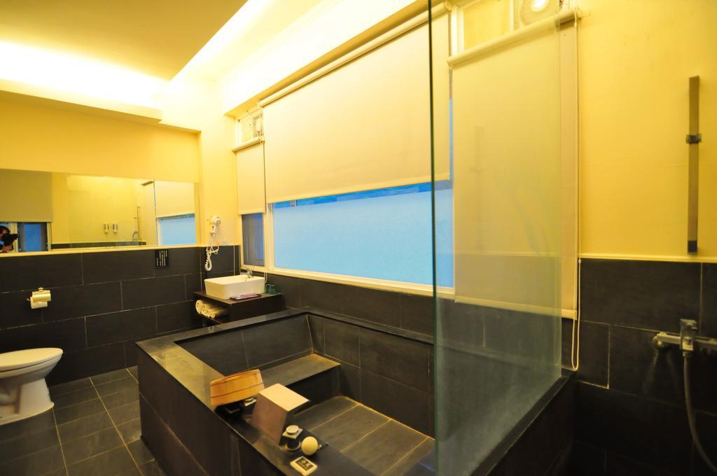 Courier Station Wulai Exterior foto